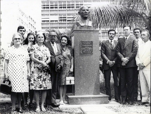 Busto de Estevão de Mendonça